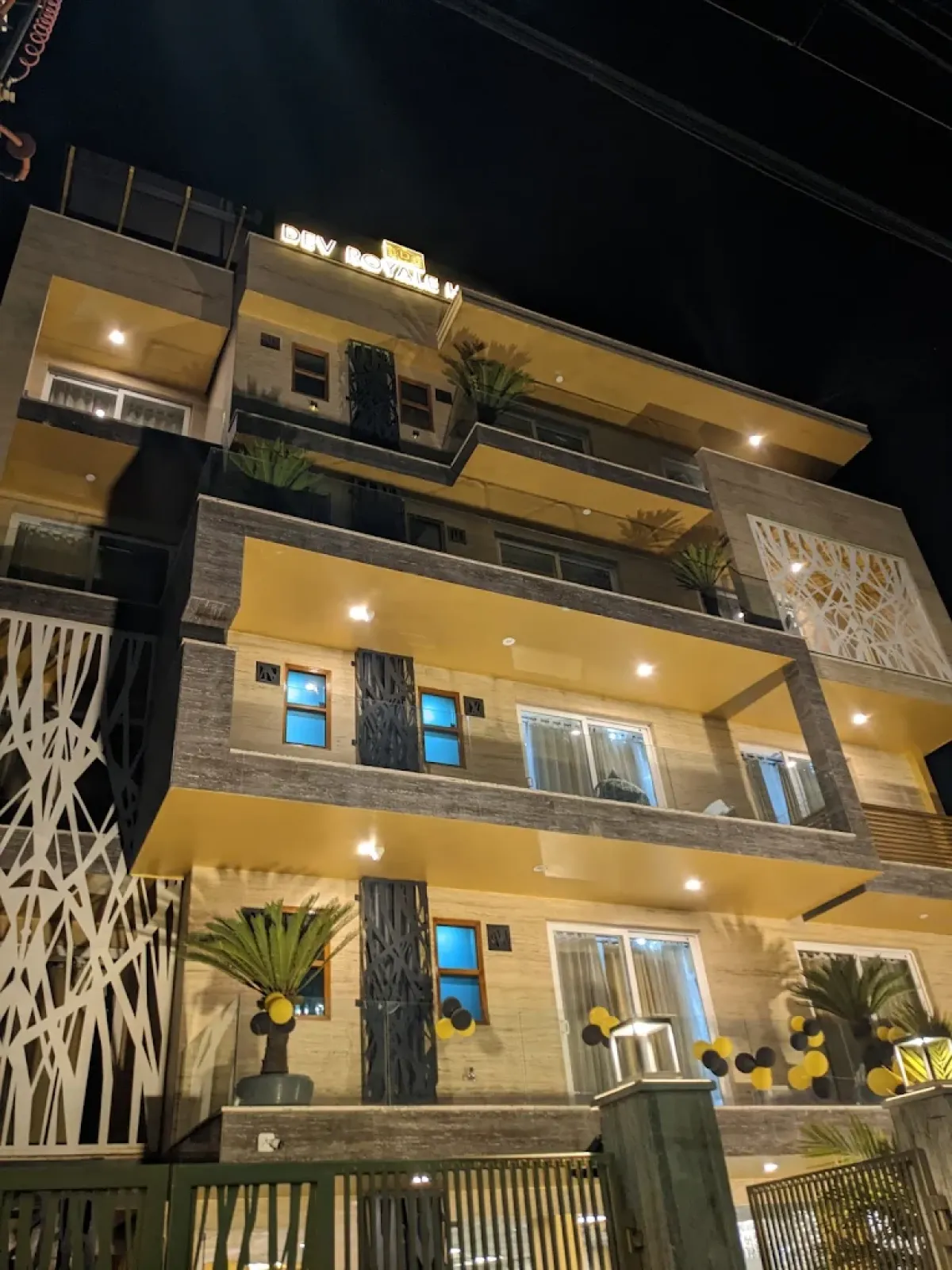 Dev Royale Hotel, Sector 38, Gurugram