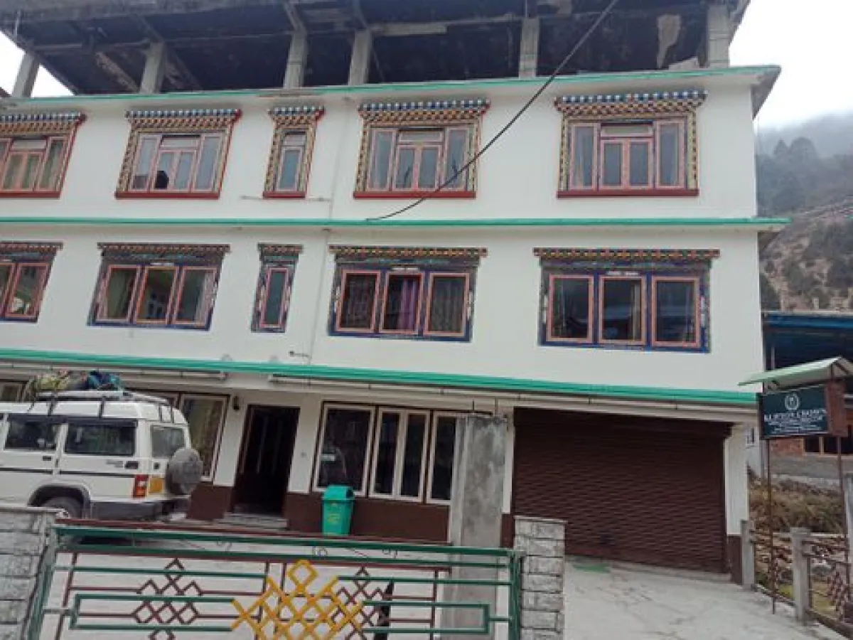 Klifton Crown Lachen (Cazareh Hotels)