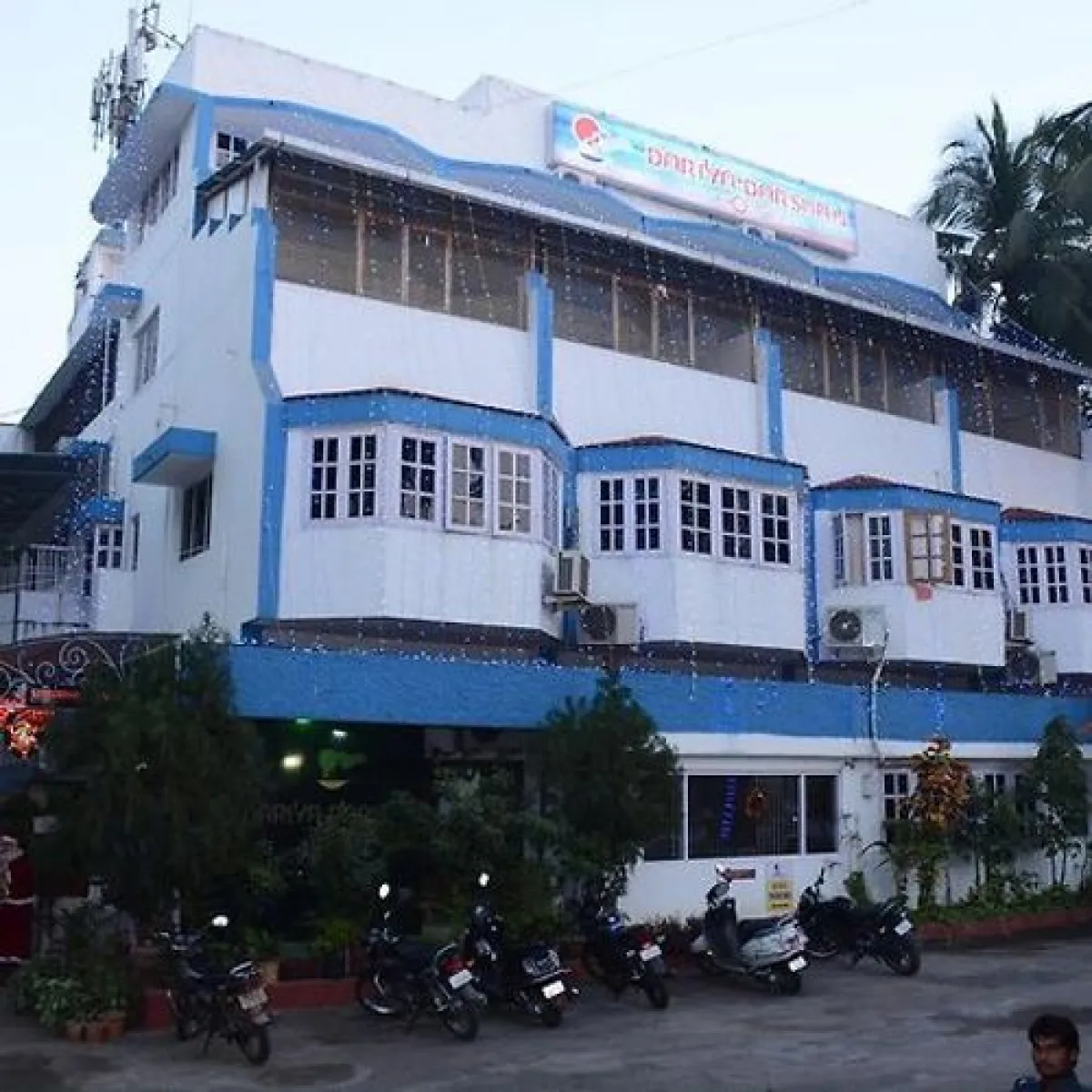 Dariya Darshan Hotel