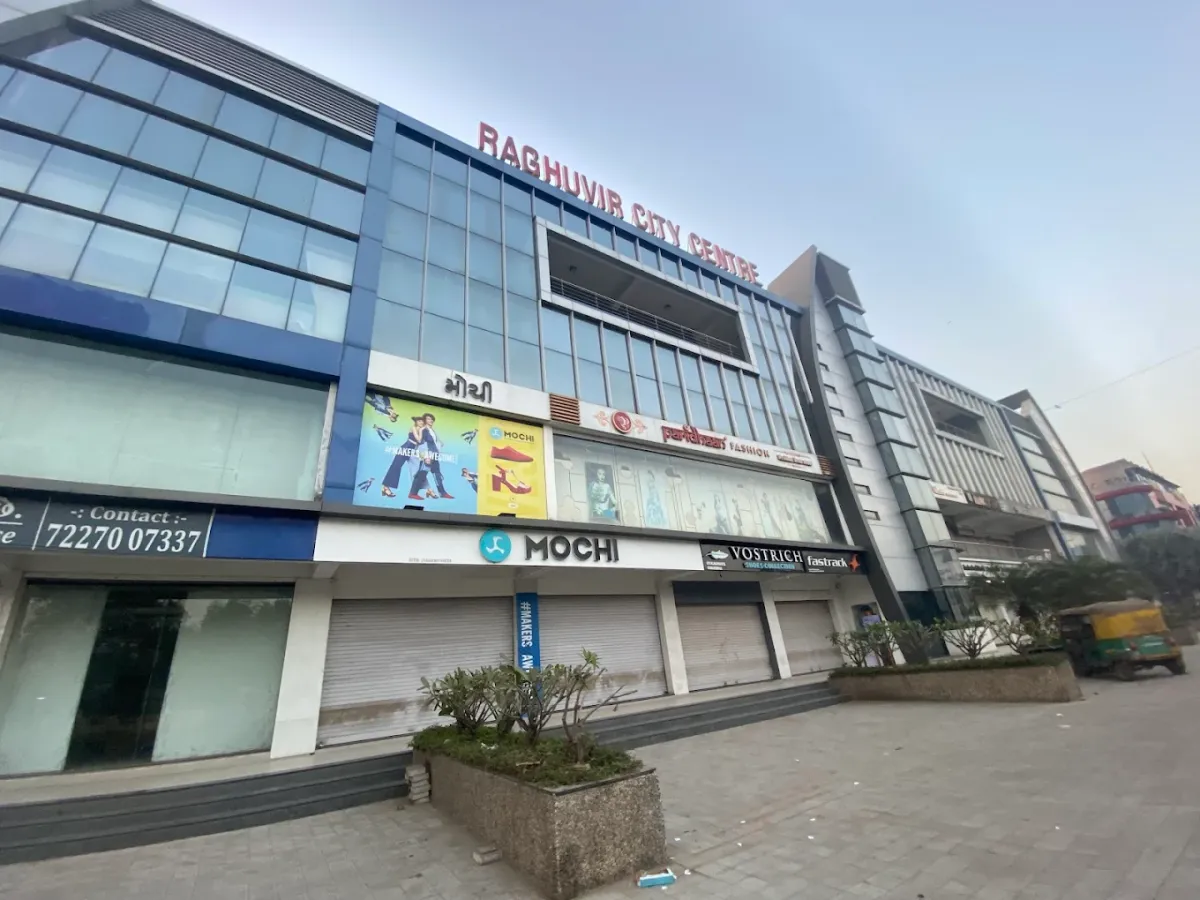 Raghuvir City Centre Anand, Gujarat