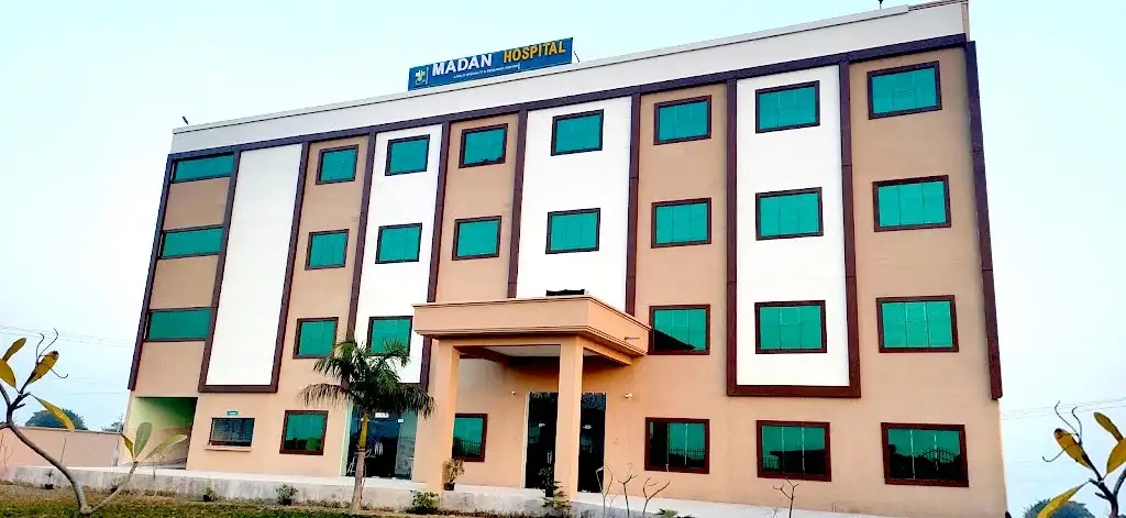 Madan Hospital Etawah, Uttar Pradesh
