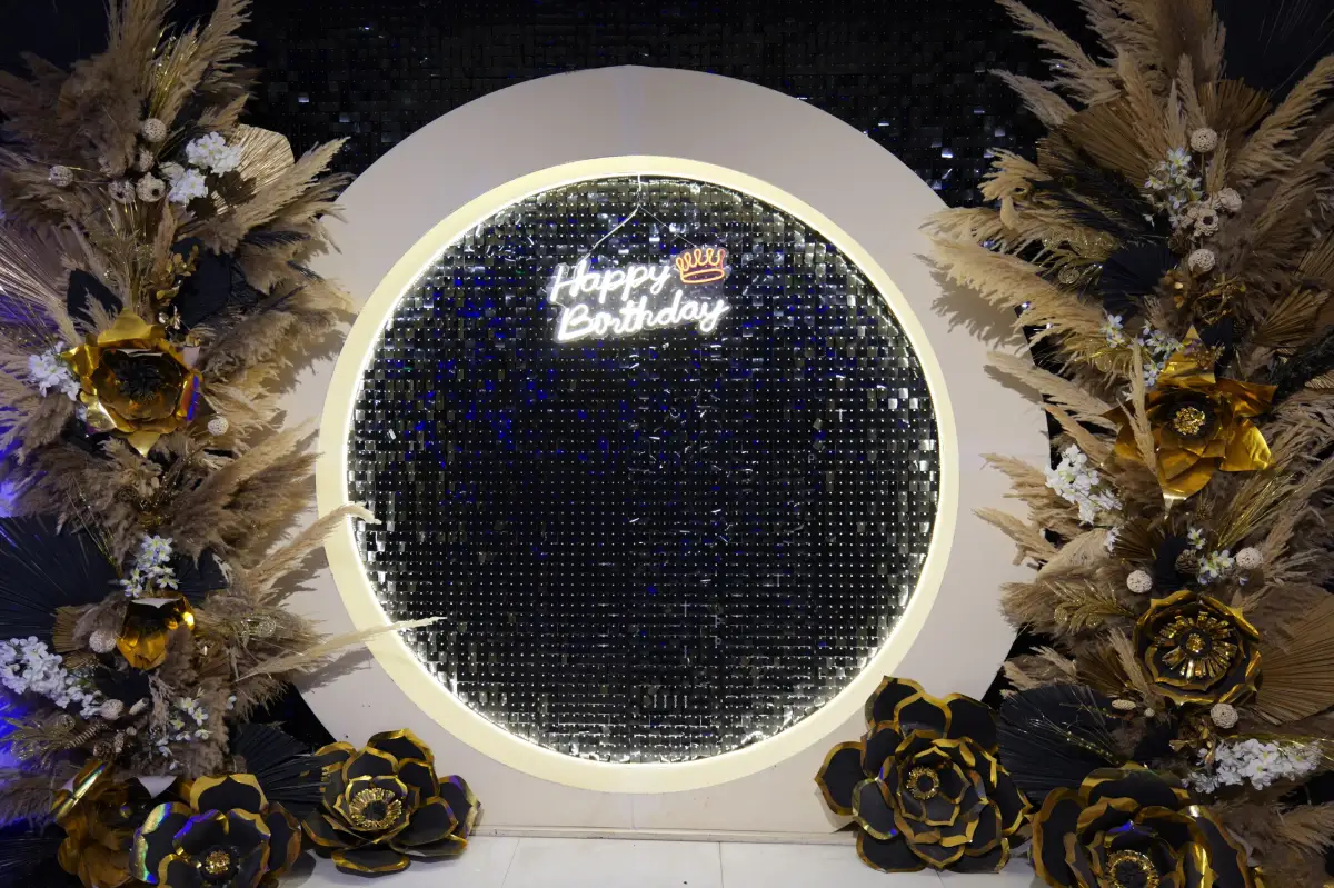 Heden Cafe & Party Club Patna, Bihar