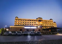 Regenta Central City Vilas Palace, 9th Milestone LHS, Ambala