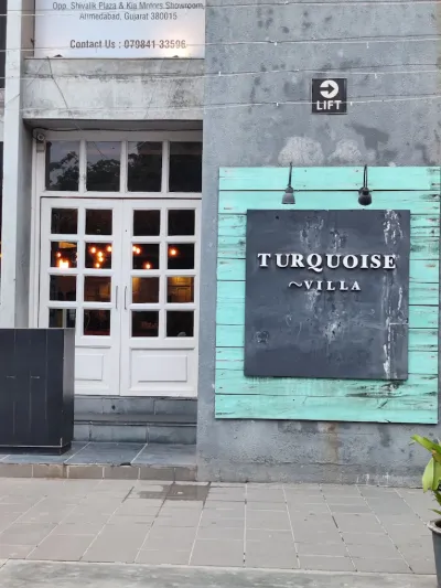 Turquoise Villa Bistro & Café  Ahmedabad, Gujarat