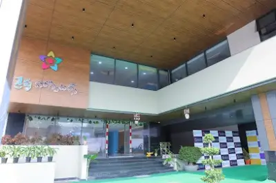 Sreshta Hospitals, Guntur, Andhra Pradesh