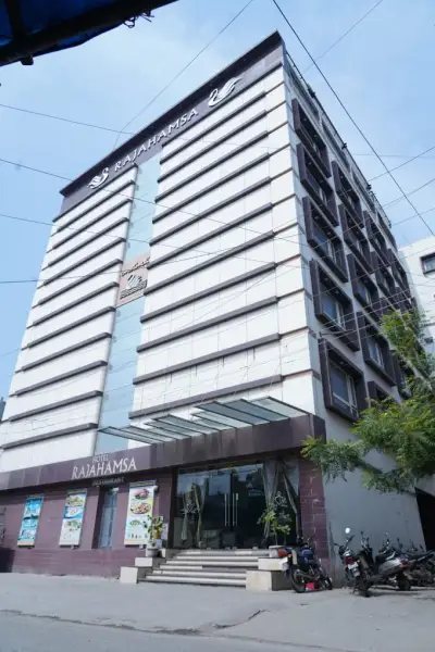 Hotel Rajahamsa, Anantapur