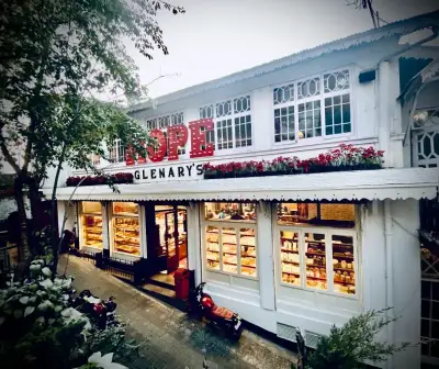 Glenary's Bakery, Resturant And Pub Darjeeling, West Bengal