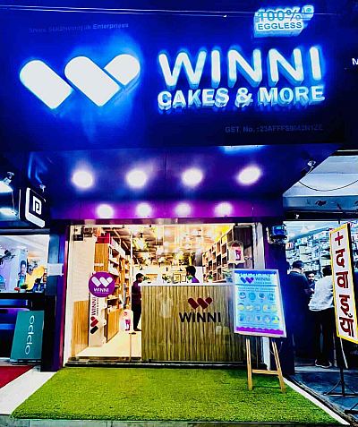 Winni Cakes & More Chitrakoot Dham, Uttar Pradesh — Bakery in Chitrakoot