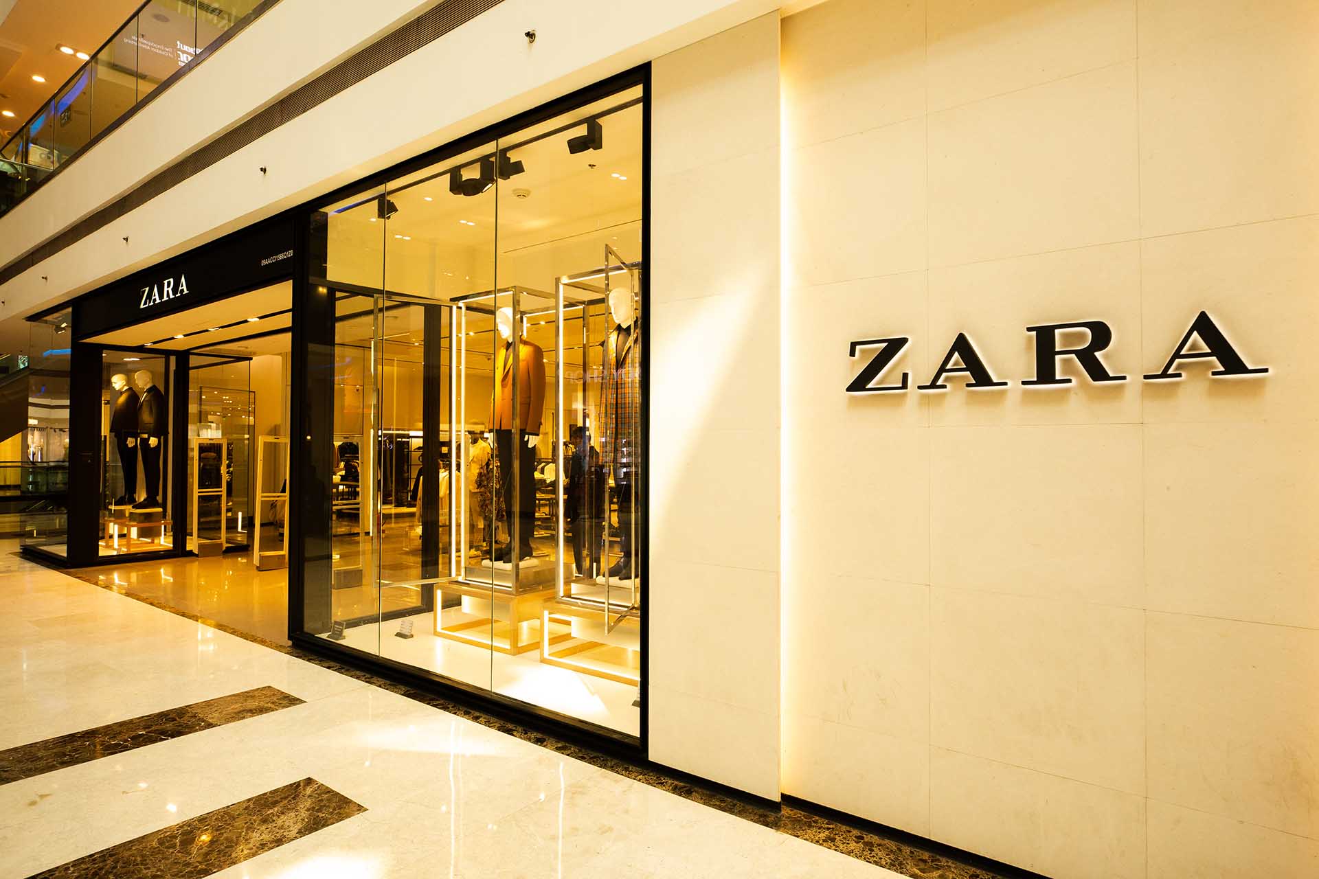 DLF Mall of India, Sector 18, Noida