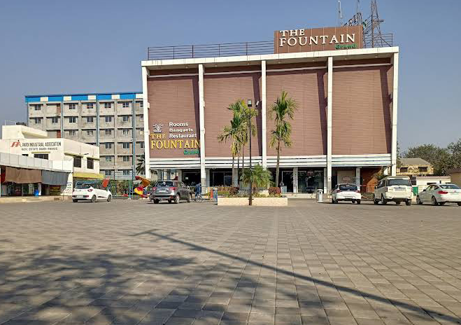 Hotel Fountain Grand Valsad, Gujrat